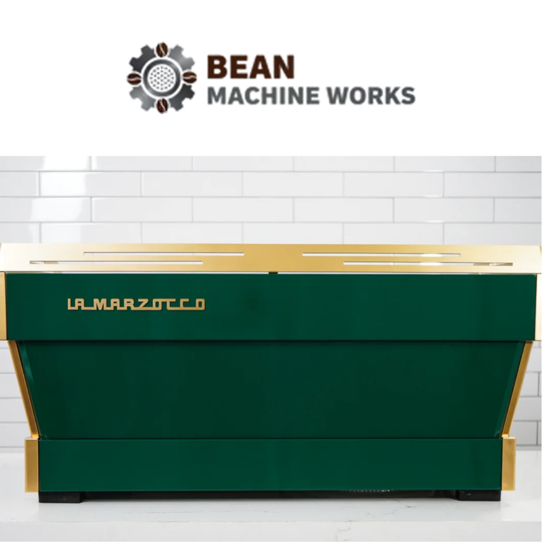 La Marzocco Linea Classic AV 3 group Custom Hunter Green, Walnut & Brass